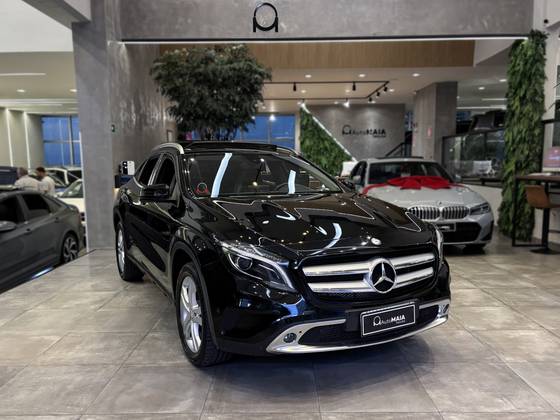 MERCEDES-BENZ GLA 200 1.6 CGI ENDURO 16V TURBO FLEX 4P AUTOMÁTICO